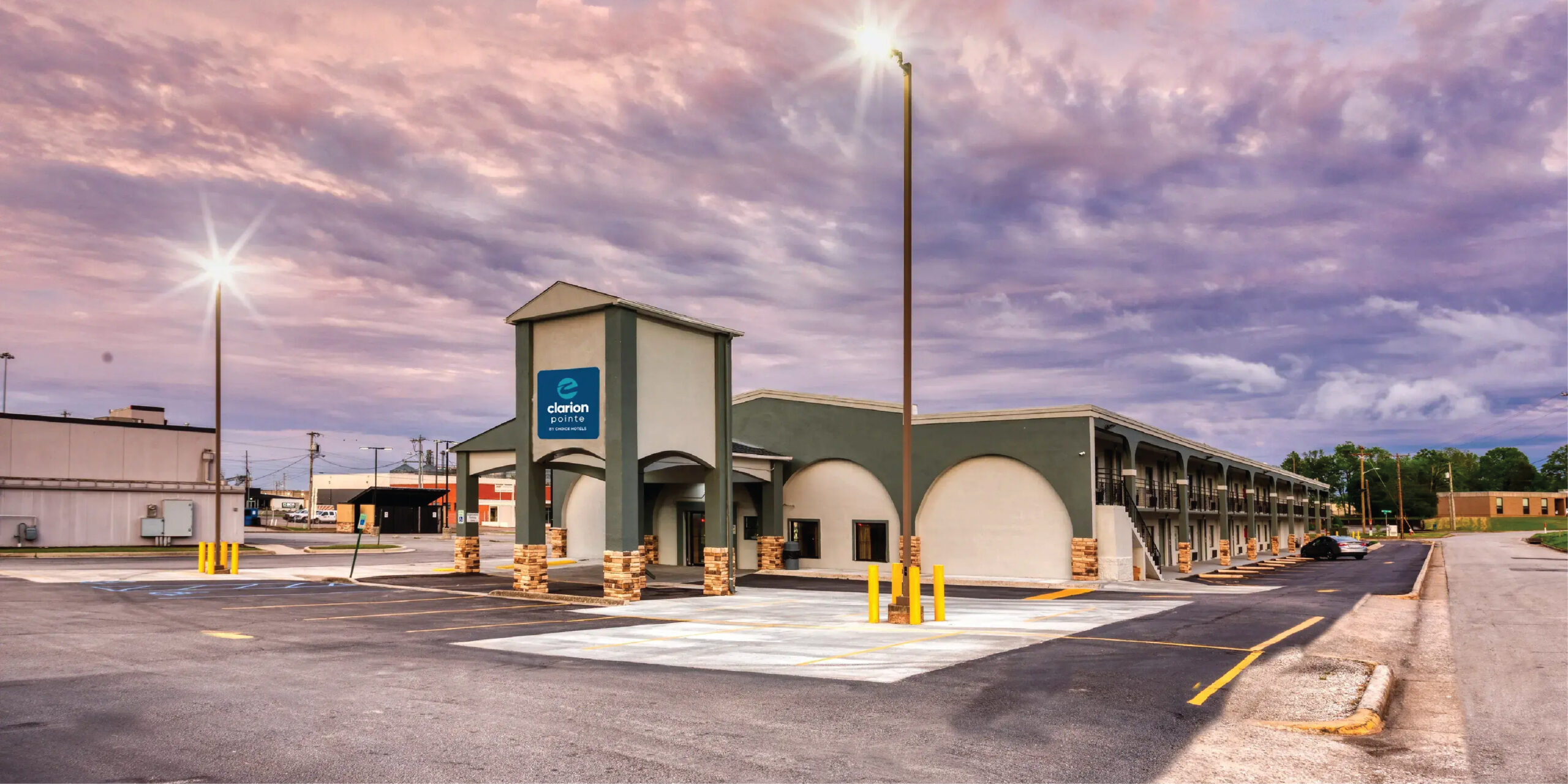 Clarion Pointe: The Best Hotel in Decatur, Alabama for Comfort and Convenience